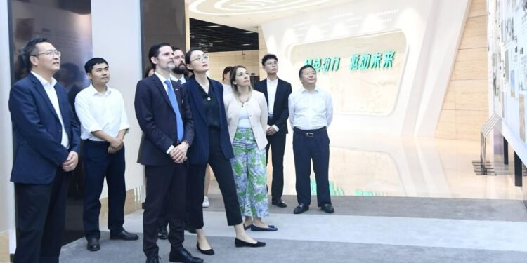 Sabino Vaca Narvaja: “Con China tenemos una visión compartida en los principales temas internacionales”