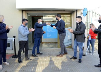 Provincia NET abre un nuevo local en Ensenada