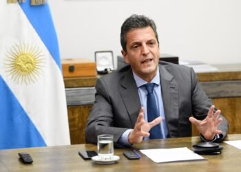 Massa: “Debemos encontrar 10 acuerdos básicos para la construcción de la Argentina de los próximos veinte años”