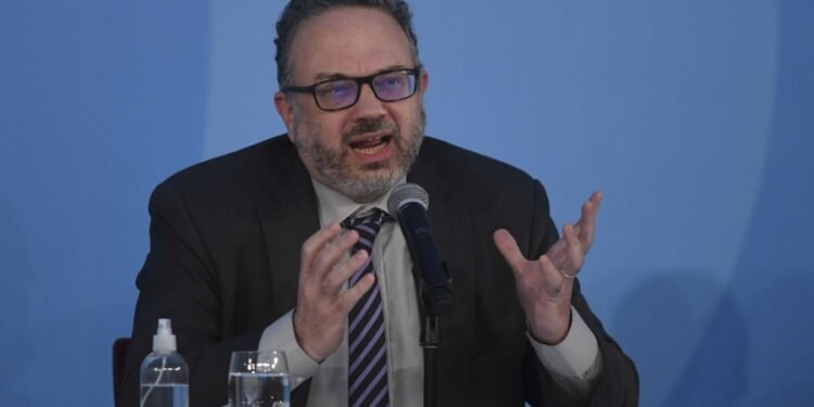 Kulfas: “Debemos incrementar la participación femenina en la conducción del ámbito productivo”