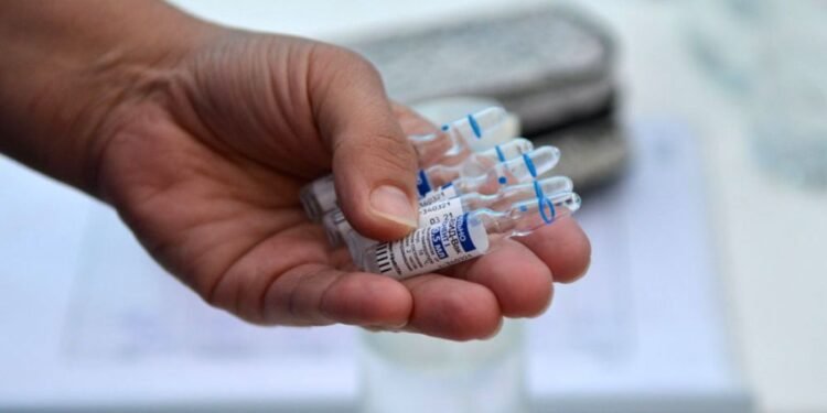 Vizzotti: “No es momento de sumar la vacuna contra el covid-19 al calendario obligatorio”