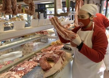 La carne aumentó 2,3% en enero, por debajo de la inflación