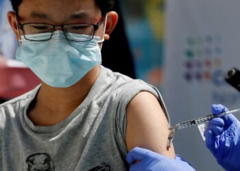 Tercera dosis libre para mayores de 12 años en la provincia de Buenos Aires