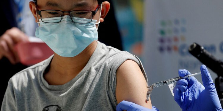 Tercera dosis libre para mayores de 12 años en la provincia de Buenos Aires