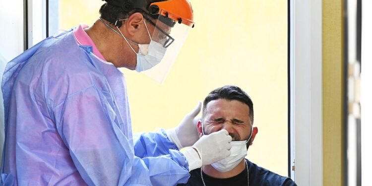 Hubo 4.681 nuevos contagios de coronavirus en la Argentina