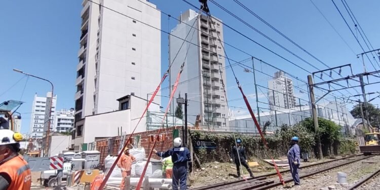 EDESUR TRABAJÓ CON EL MUNICIPIO DE LOMAS DE ZAMORA PARA EL AVANCE DE LA OBRA EN EL PASO BAJO NIVEL RINCÓN-VIEYTES