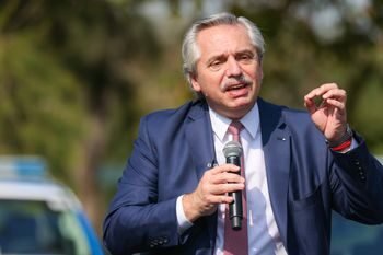 “Argentina siempre rechazará el uso de la fuerza armada”