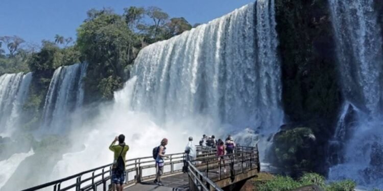 Semana Santa: se espera un movimiento turístico récord en todo el país
