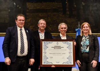 Diputados: Se entregó la Mención de Honor “Dr. Juan Bautista Alberdi” a “Jairo”