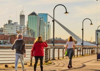 Argentina recibió más de un millón de turistas del extranjero en la temporada de verano