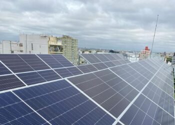 Iluminación inteligente: El nuevo proyecto llave en malo de ENEL X en el edificio de OSDE en Parque Patricios