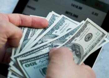 Cómo será el mecanismo para que los turistas cambien divisas a cotización de dólar MEP