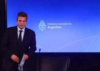 Massa recortó el Presupuesto de Gastos de la Administración Central en lo que resta de 2022 en $128.000 millones