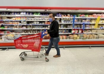 Cuáles fueron los 30 productos que más aumentaron este mes en los supermercados, según un relevamiento del Gobierno