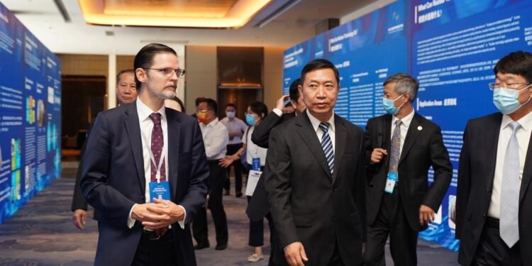 Vaca Narvaja participó de foro sobre usos pacíficos de la energía nuclear y dialogó con autoridades chinas sobre los avances en la negociación por Atucha III