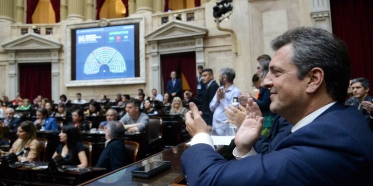 Cecilia Moreau consiguió los consensos y Diputados aprobó el Presupuesto 2023