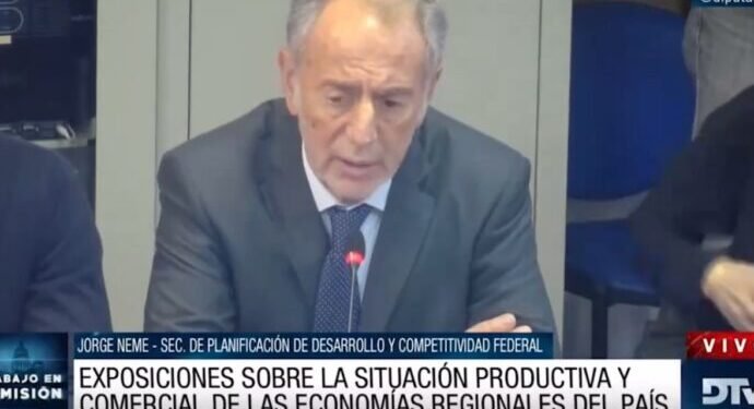 Funcionarios y productores expusieron sobre la situación de las economías regionales