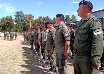 Violencia narco en Rosario: Aníbal Fernández presentará los agentes federales en un acto con Perotti