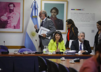 Juicio Político: el oficialismo amenaza con apelar a la fuerza pública para que el fiscal Stornelli se presente a la comisión