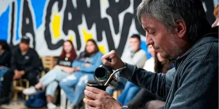 Los intendentes peronistas del conurbano descreen del poder electoral de La Cámpora