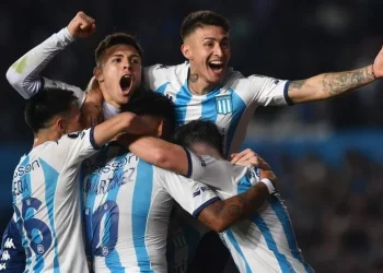 Racing dio vuelta la serie ante Atlético Nacional y enfrentará a Boca en cuartos