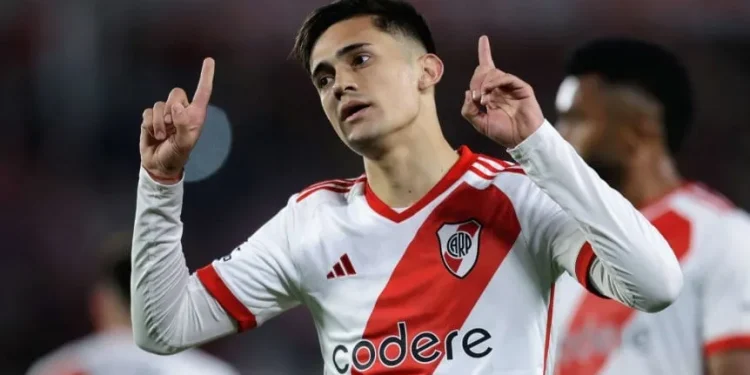 River goleó a Barracas por 5-1 en el Monumental y recuperó la sonrisa