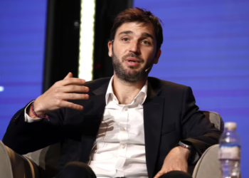 Torres reclamó “prudencia” al Gobierno y que denuncie “con nombre y apellido” si alguien pide coimas