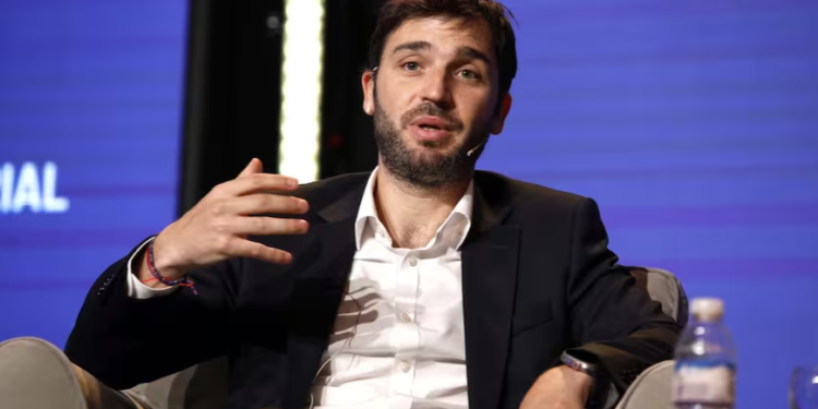 Torres reclamó “prudencia” al Gobierno y que denuncie “con nombre y apellido” si alguien pide coimas