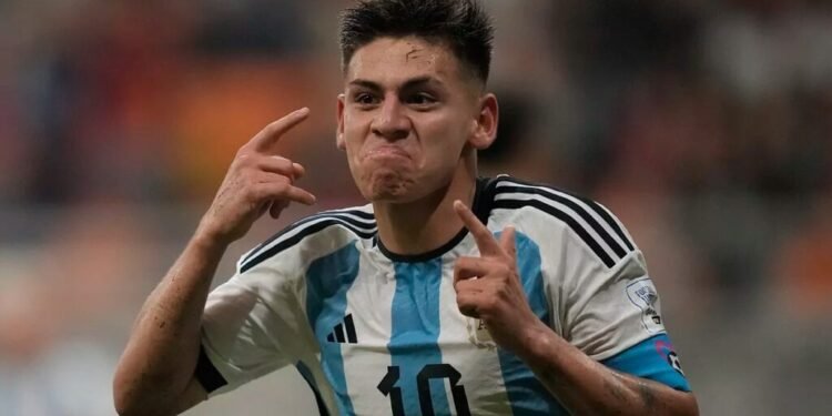 El Diablito Echeverri, convocado al Preolímpico