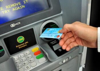 Los bancos anunciaron un aumento en sus comisiones