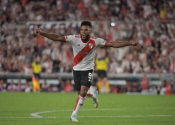 River liquidó todo en un tiempo de la mano de Borja