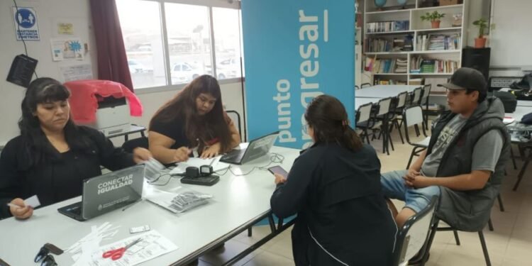 Becas Progresar Trabajo de ANSES: enterate cómo inscribirse