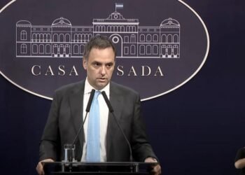 El Gobierno le respondió a la UIA ante las críticas por la apertura de las importaciones