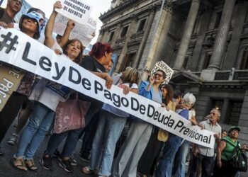 El Gobierno quiere derogar la moratoria jubilatoria