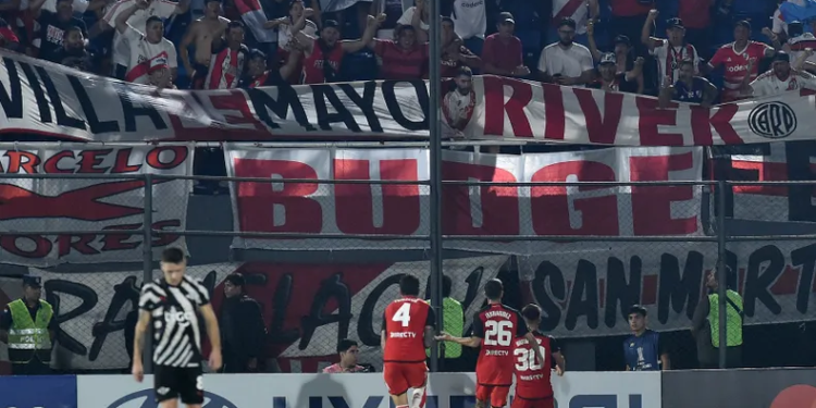 River le ganó a Libertad en Asunción
