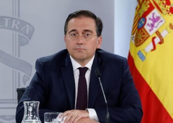 España retira definitivamente a su embajadora de Buenos Aires