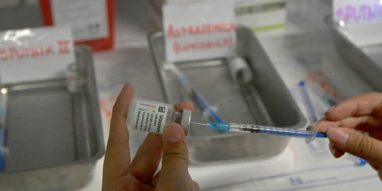 La vacuna AstraZeneca dejará de venderse en Europa