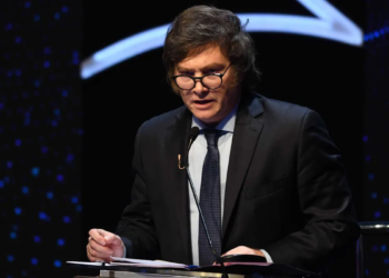 Milei defenderá su plan económico ante empresarios