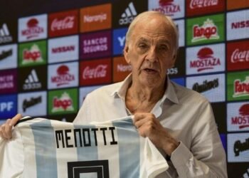 Murió Menotti