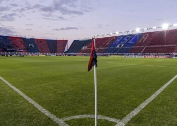La CONMEBOL multó a San Lorenzo por actos racistas
