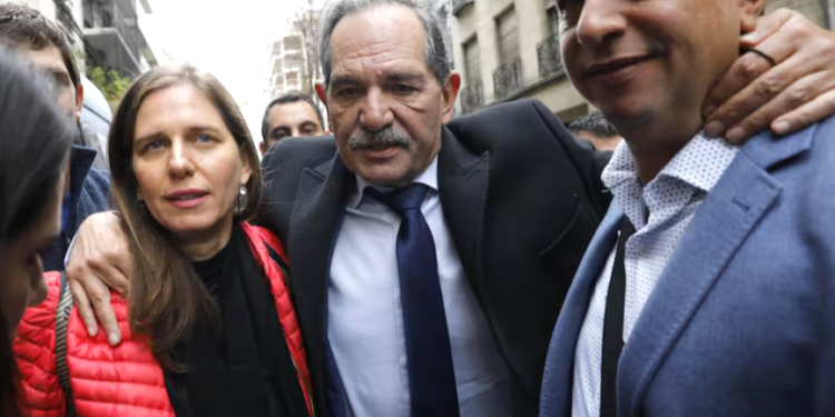 José Alperovich dijo que no hará uso de sus “últimas palabras” y a las 20 se conocerá el veredicto en el juicio por el presunto abuso sexual de su sobrina