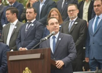 El gobernador de Corrientes anunció que Loan ya no se encuentra en su provincia