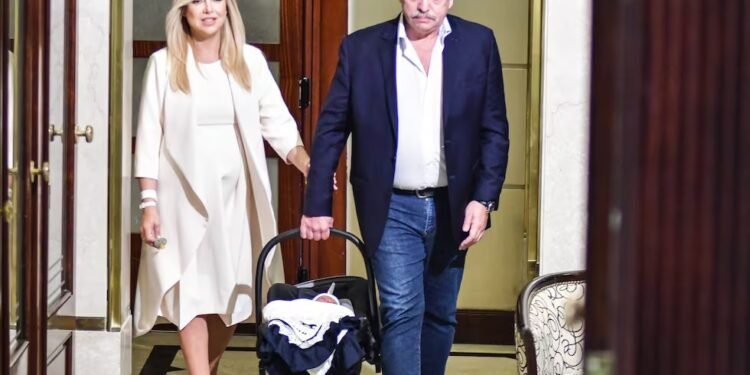 El Gobierno apuntó contra Alberto Fernández en la causa por violencia de género