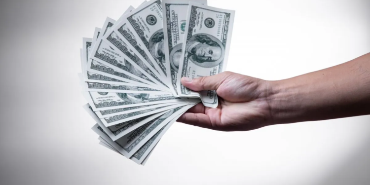 Fijaron a cuánto llegarán el dólar y la inflación a fin de este año