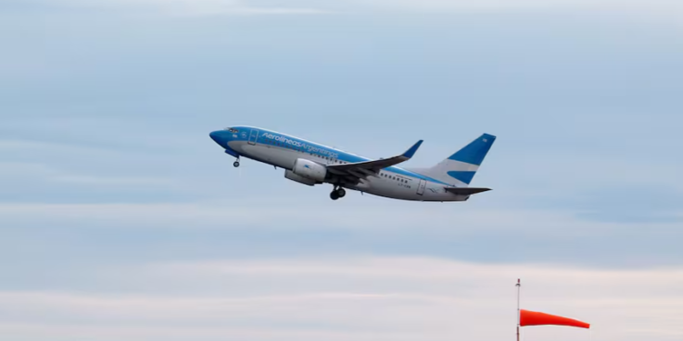 El Gobierno declaró esencial el transporte aerocomercial: qué implica para los pasajeros