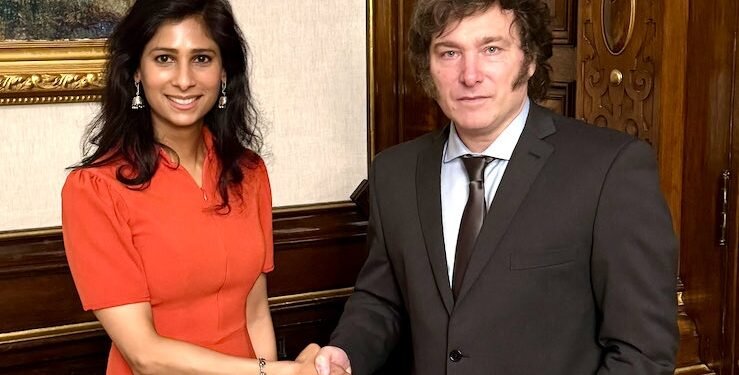 Fórmula de la movilidad jubilatoria: Milei fue respaldado por el FMI tras el veto a la fórmula de la movilidad jubilatoria