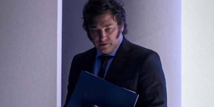 Milei busca acelerar la privatización de Aerolíneas Argentinas