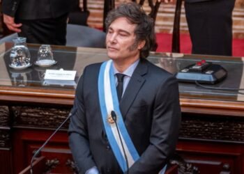 El Presidente Milei se reúne con empresarios franceses de una petrolera