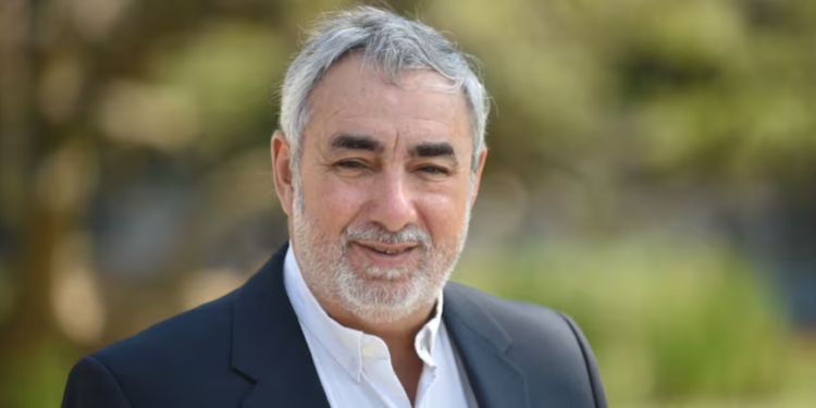 Elección en la UCR: Miguel Fernández se encamina a ser el presidente del comité bonaerense, aunque la pelea se podría judicializar