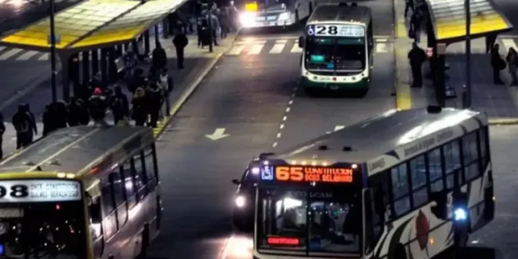 La UTA levantó el paro de este jueves